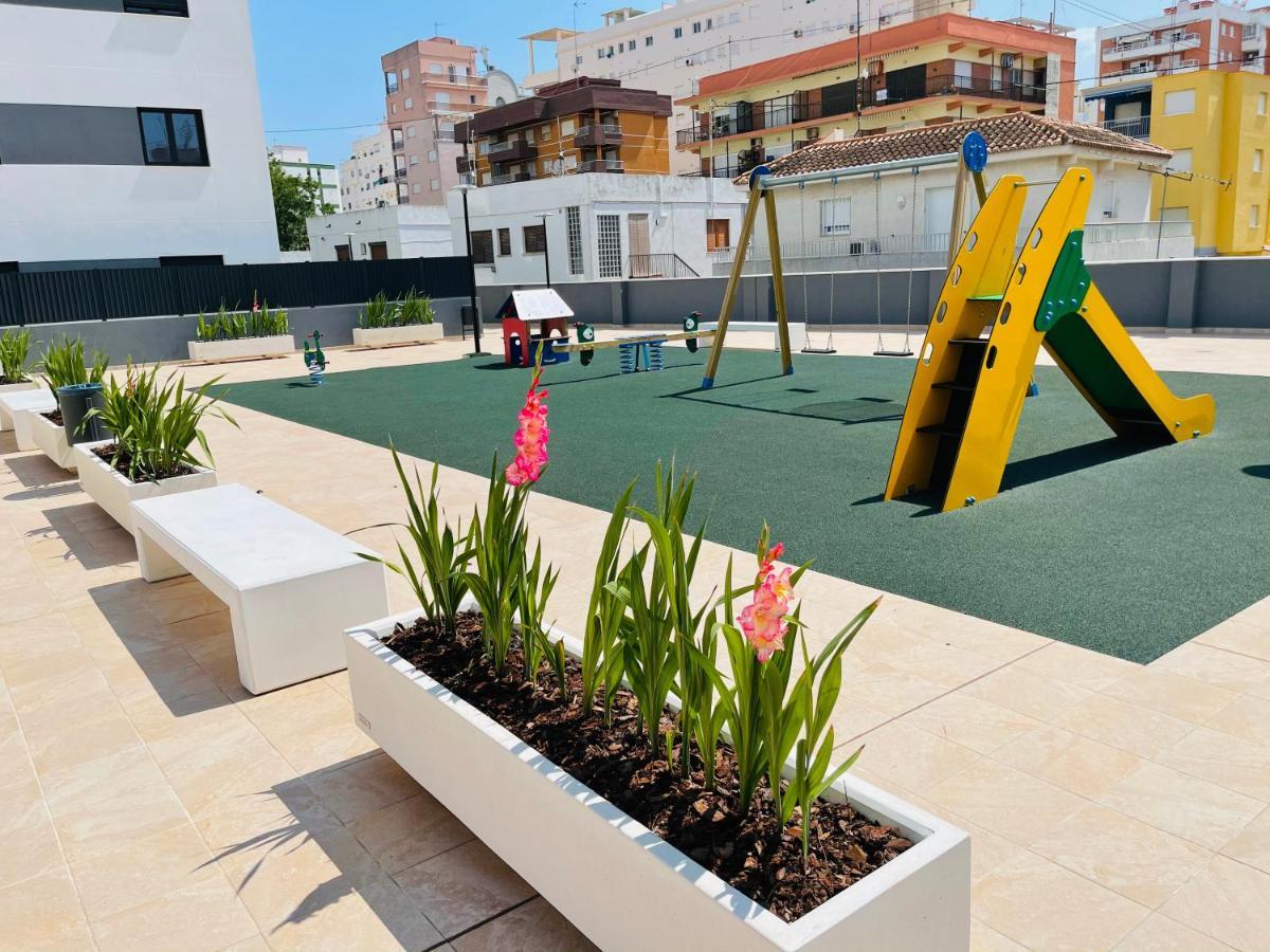 Apartamento Nuevo Junto Al Mar Con Plaza De Garaje!! Perfecto Para Familias Playa de Gandia Exterior foto